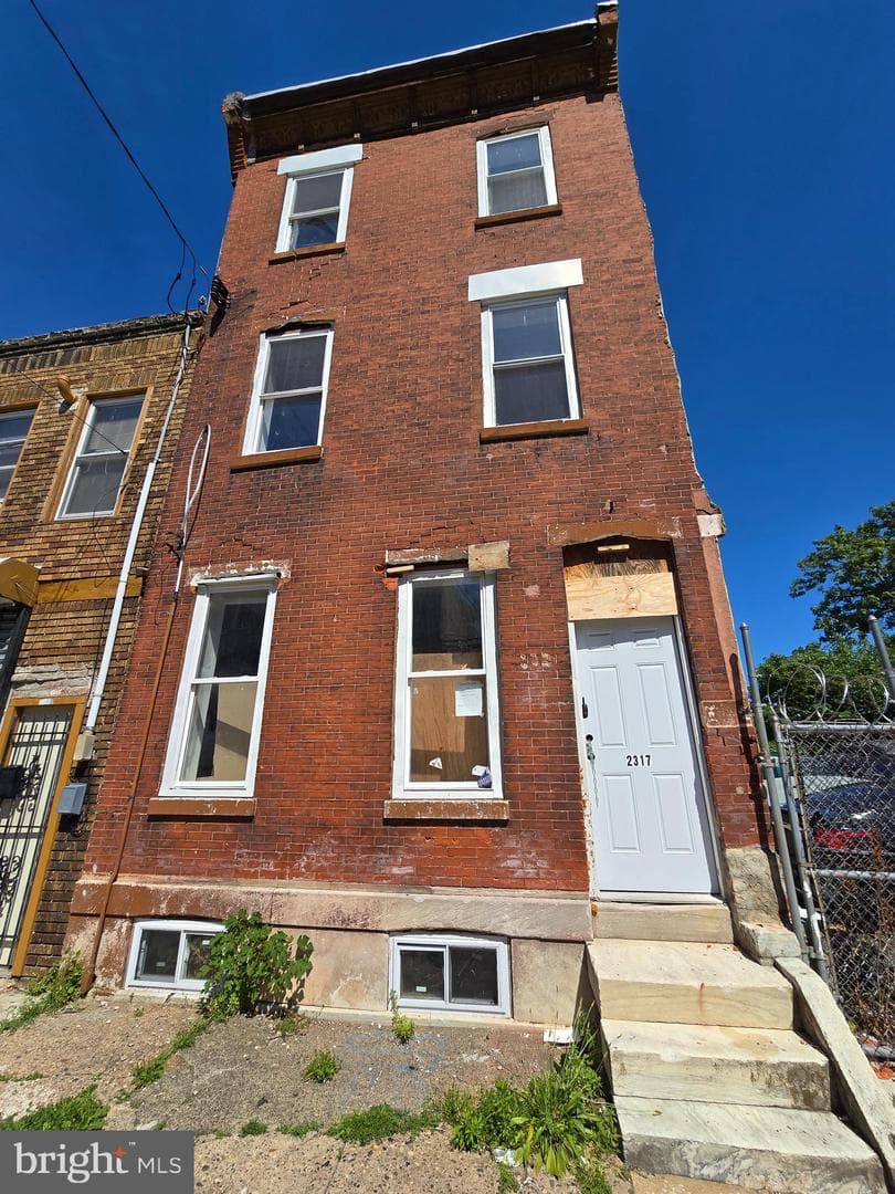 2317 N 30th Street, Philadelphia