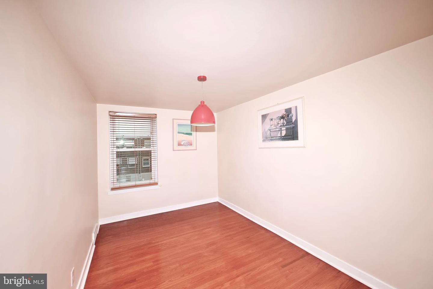 2934 Unruh Avenue photo 33