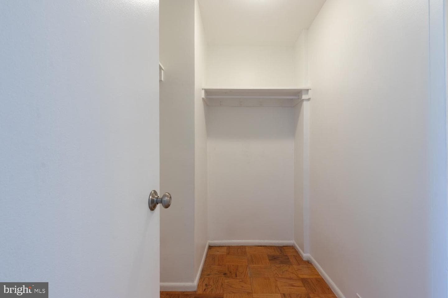 210 Locust #3ew photo 11
