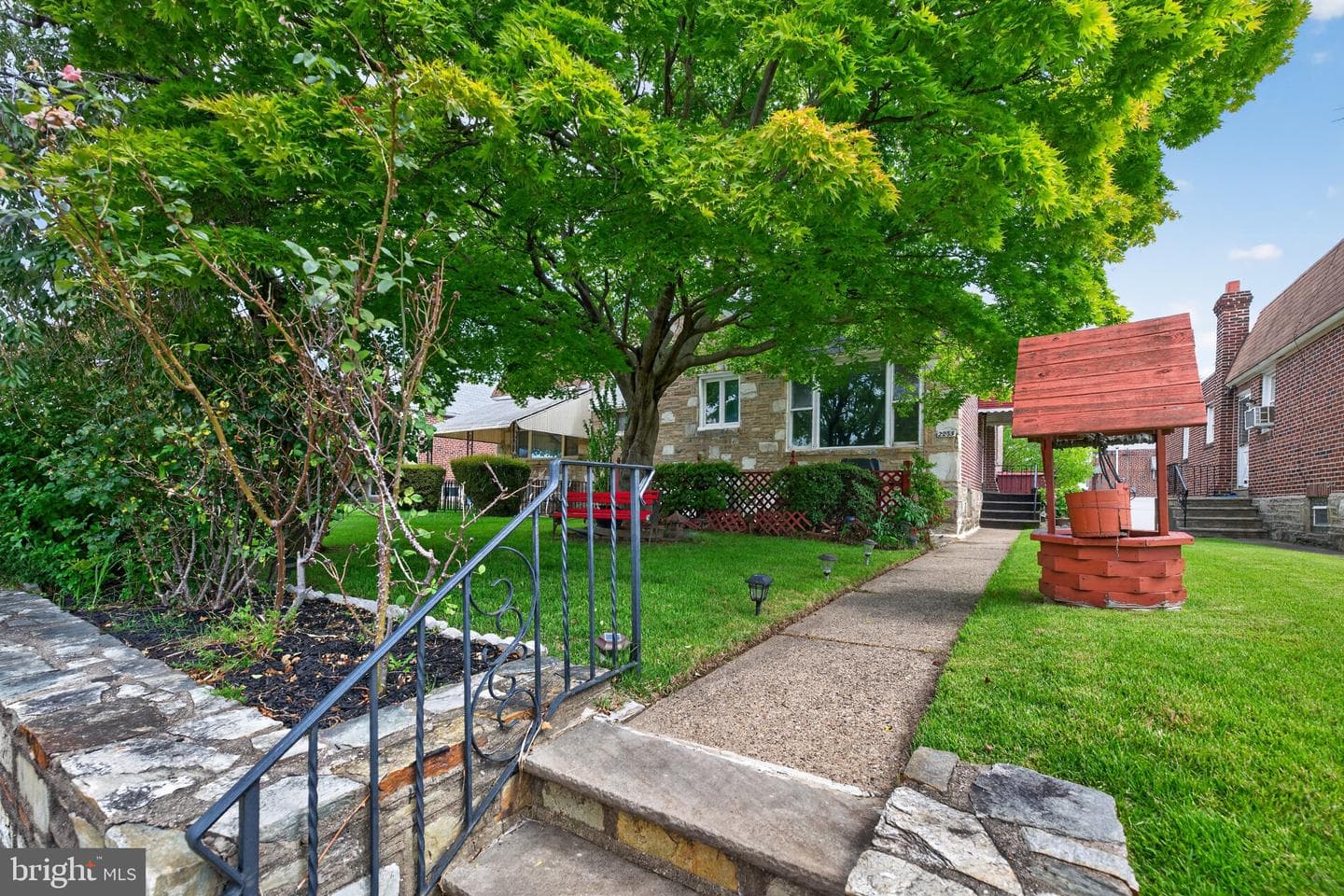 2233 Solly Avenue, Philadelphia
