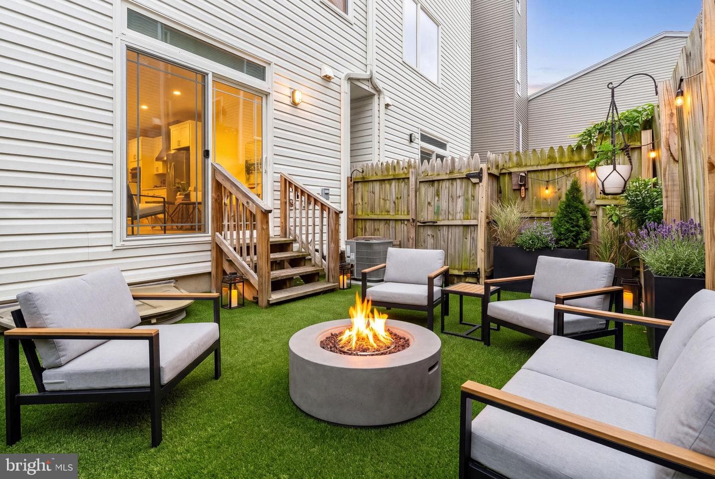 1344 N Hancock Street photo 14