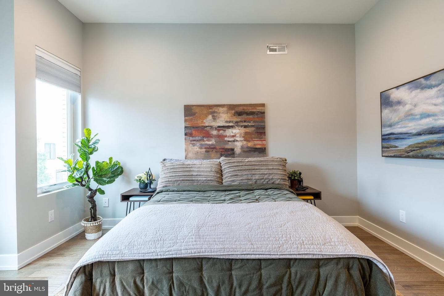 1344 N Hancock Street photo 23