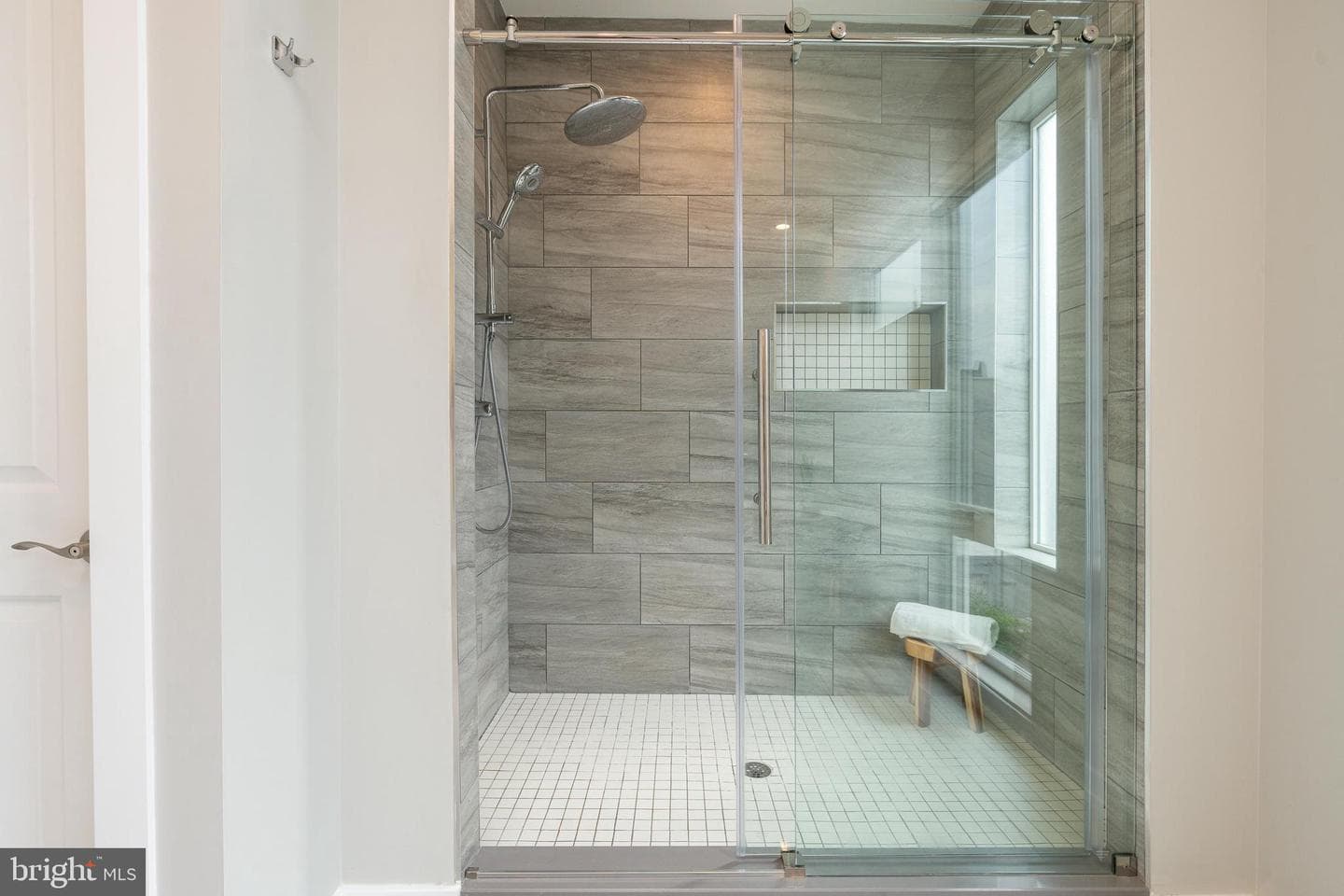 1344 N Hancock Street photo 29
