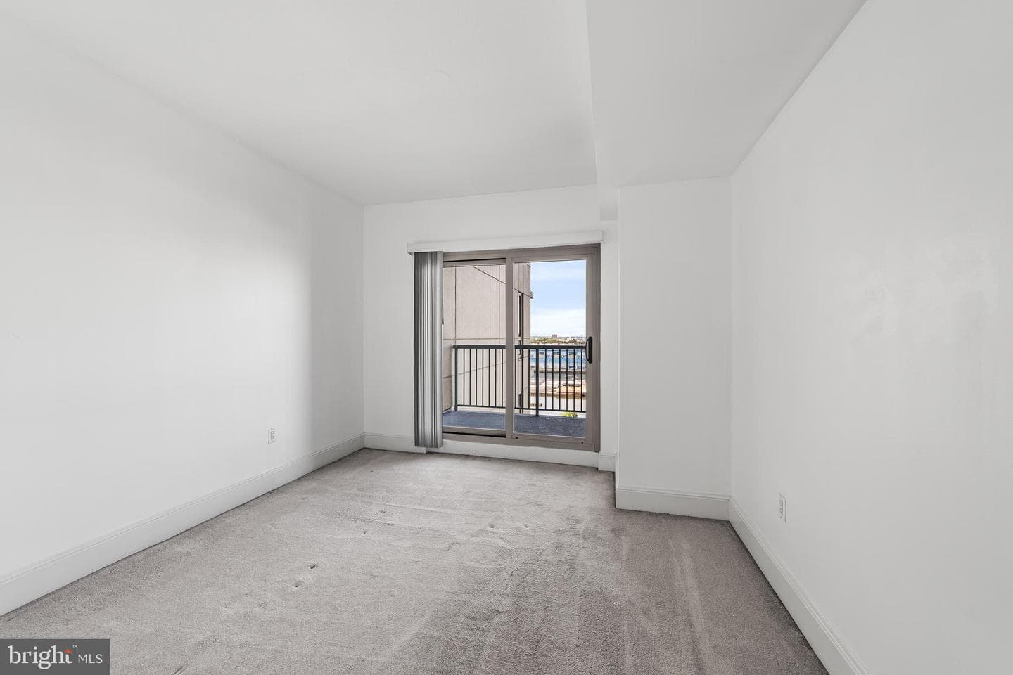 717 S Chris Columbus Boulevard #709 photo 8