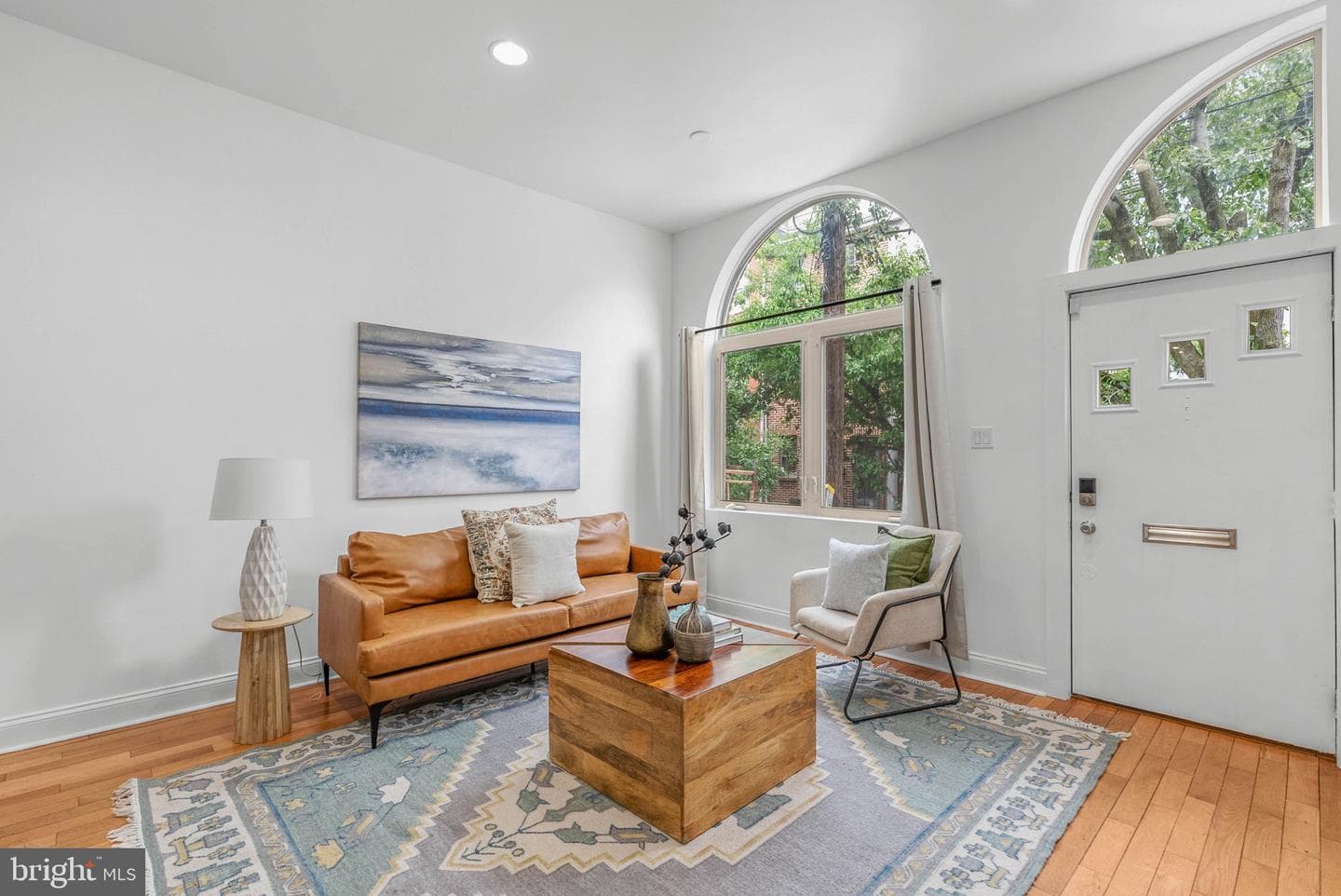 226 W Wildey Street photo 7