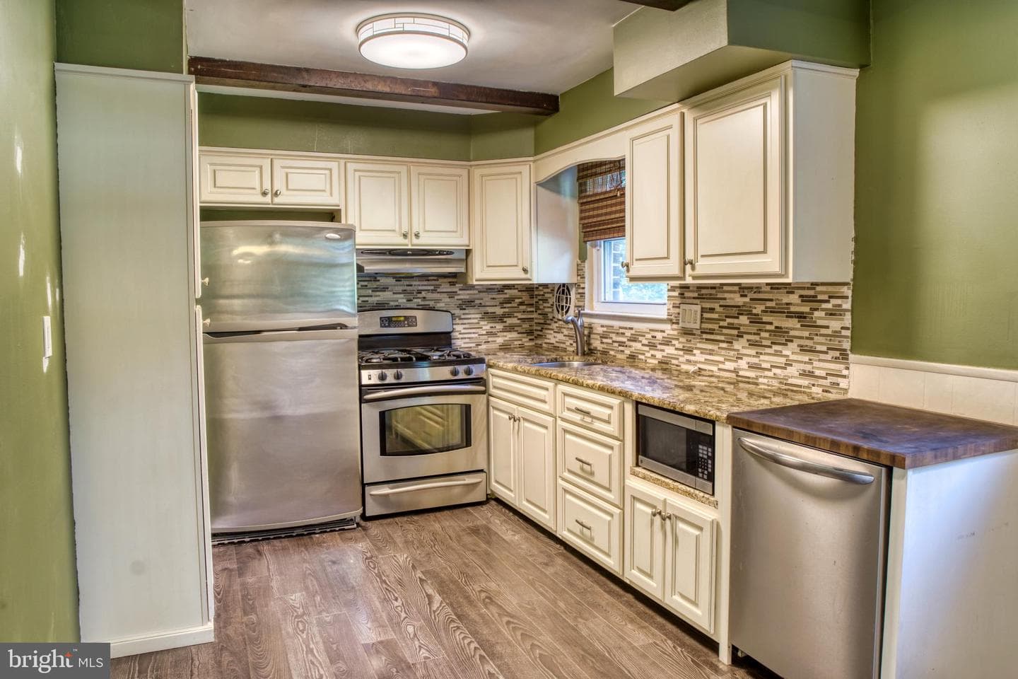 3603 Genesee Place photo 6
