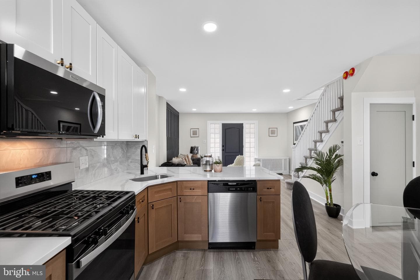 6632 N Uber Street photo 6