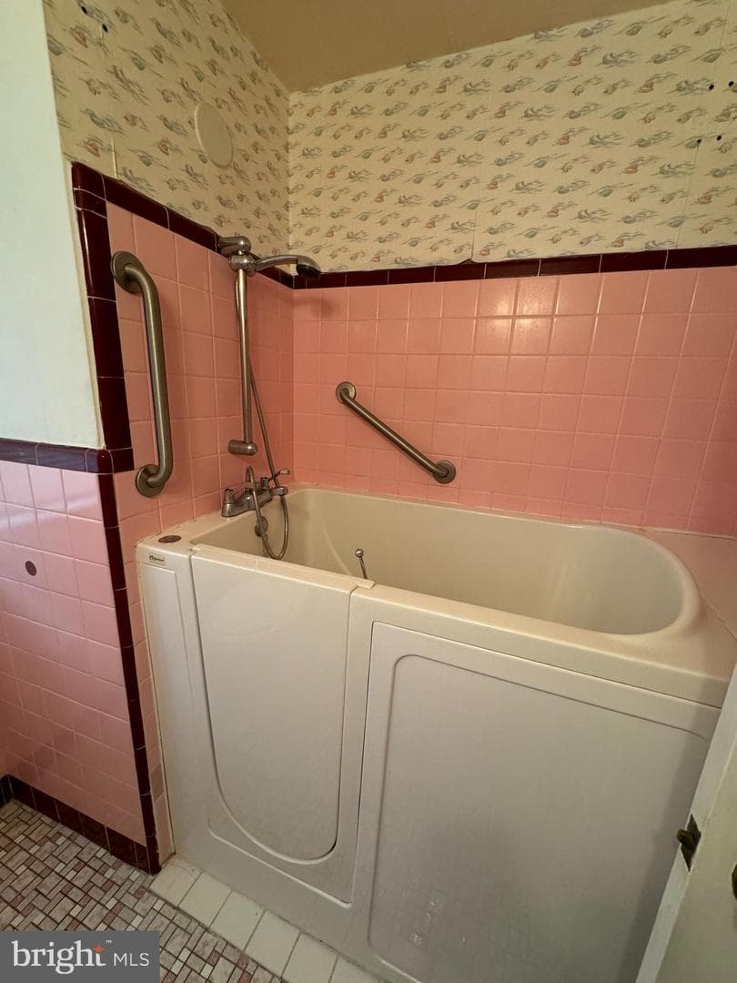 4122 Tyson Avenue photo 18