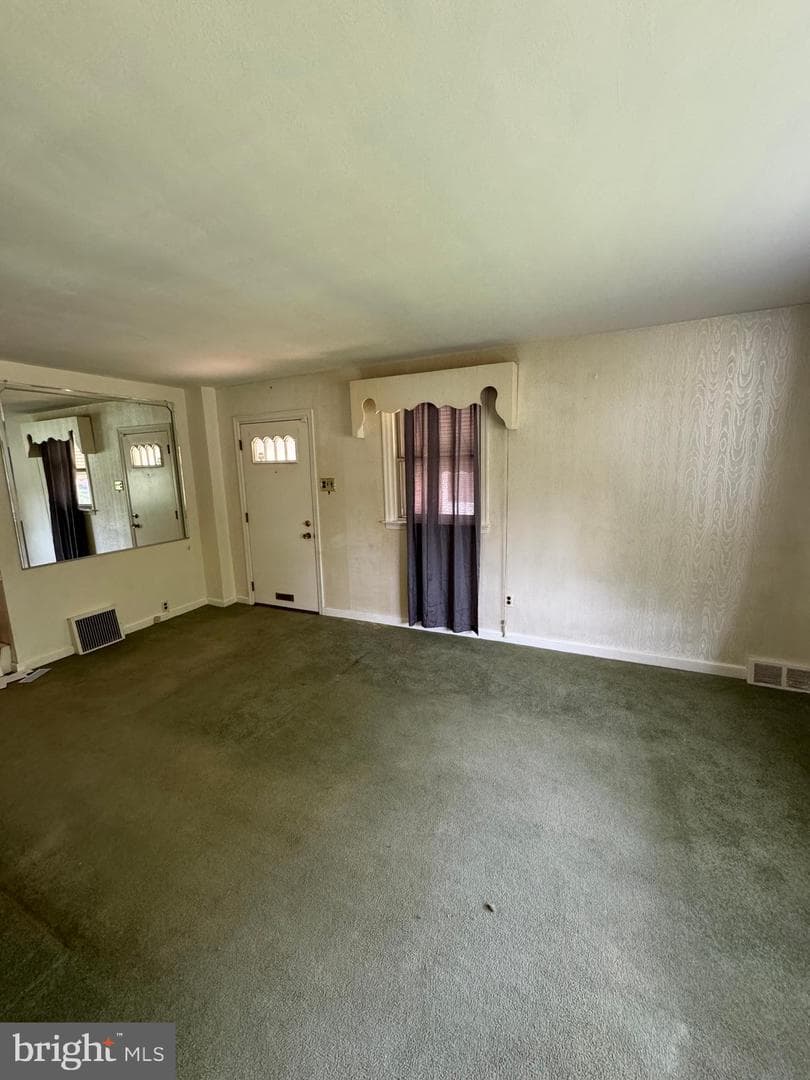 4122 Tyson Avenue photo 4