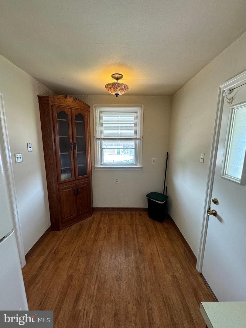 4122 Tyson Avenue photo 7