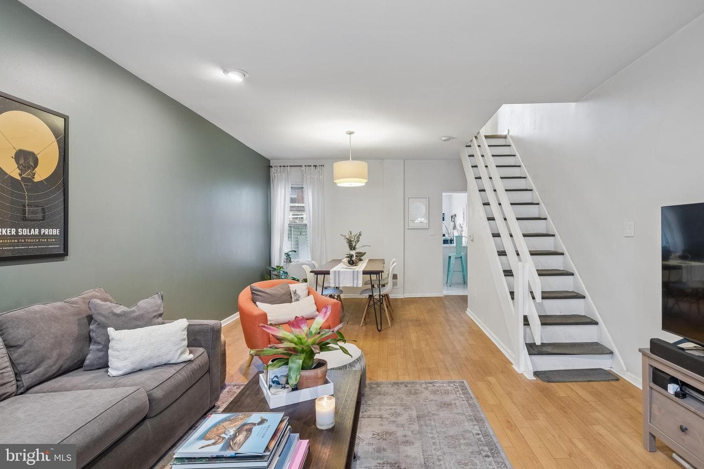 3141 Livingston Street photo 6
