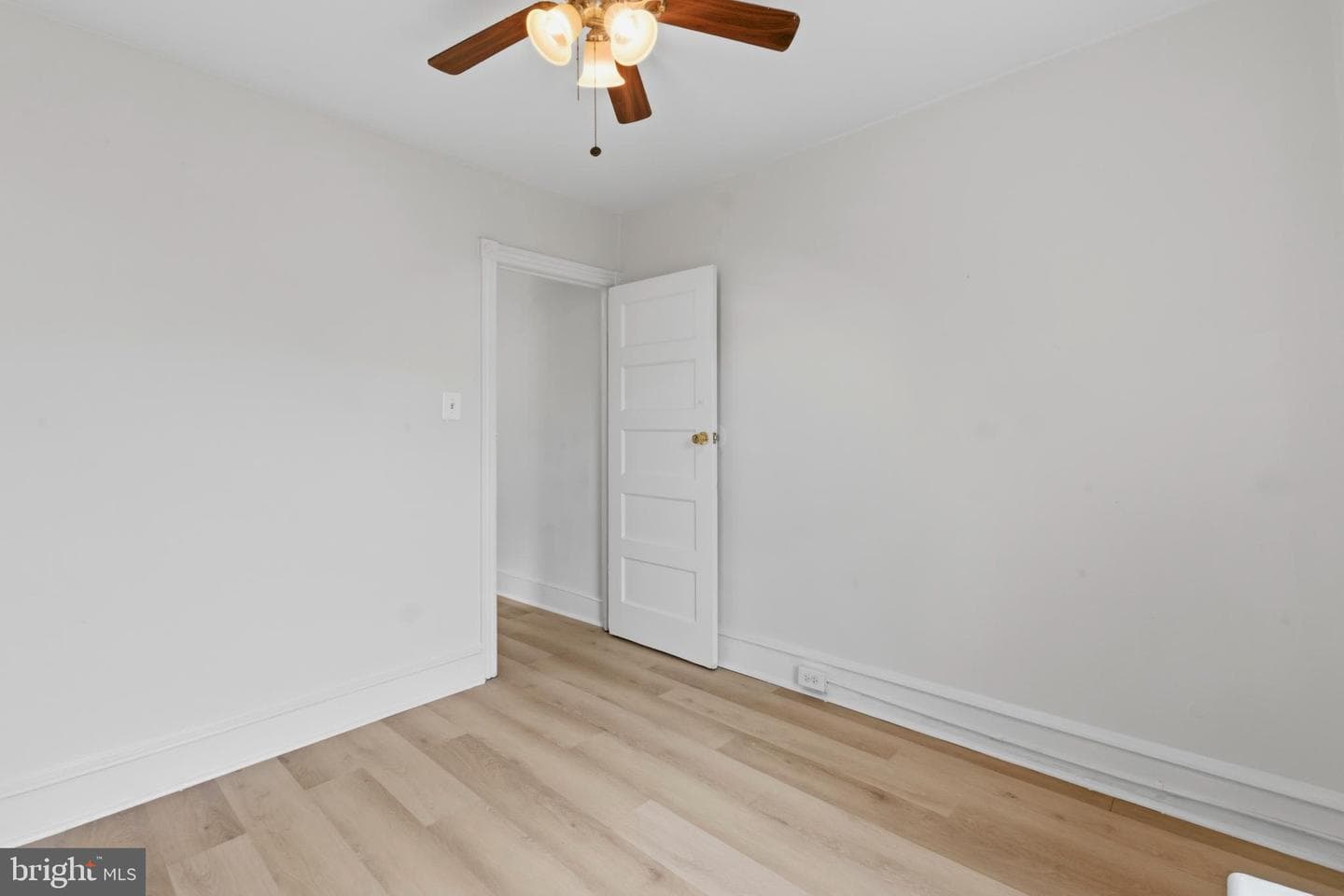 425 W Wellens Avenue photo 14