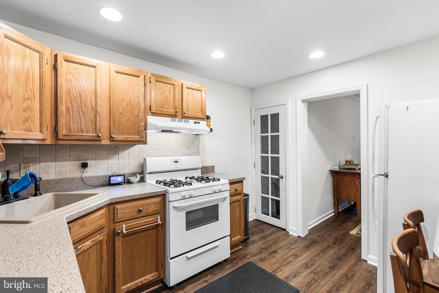 2420 Kimball Street photo 11