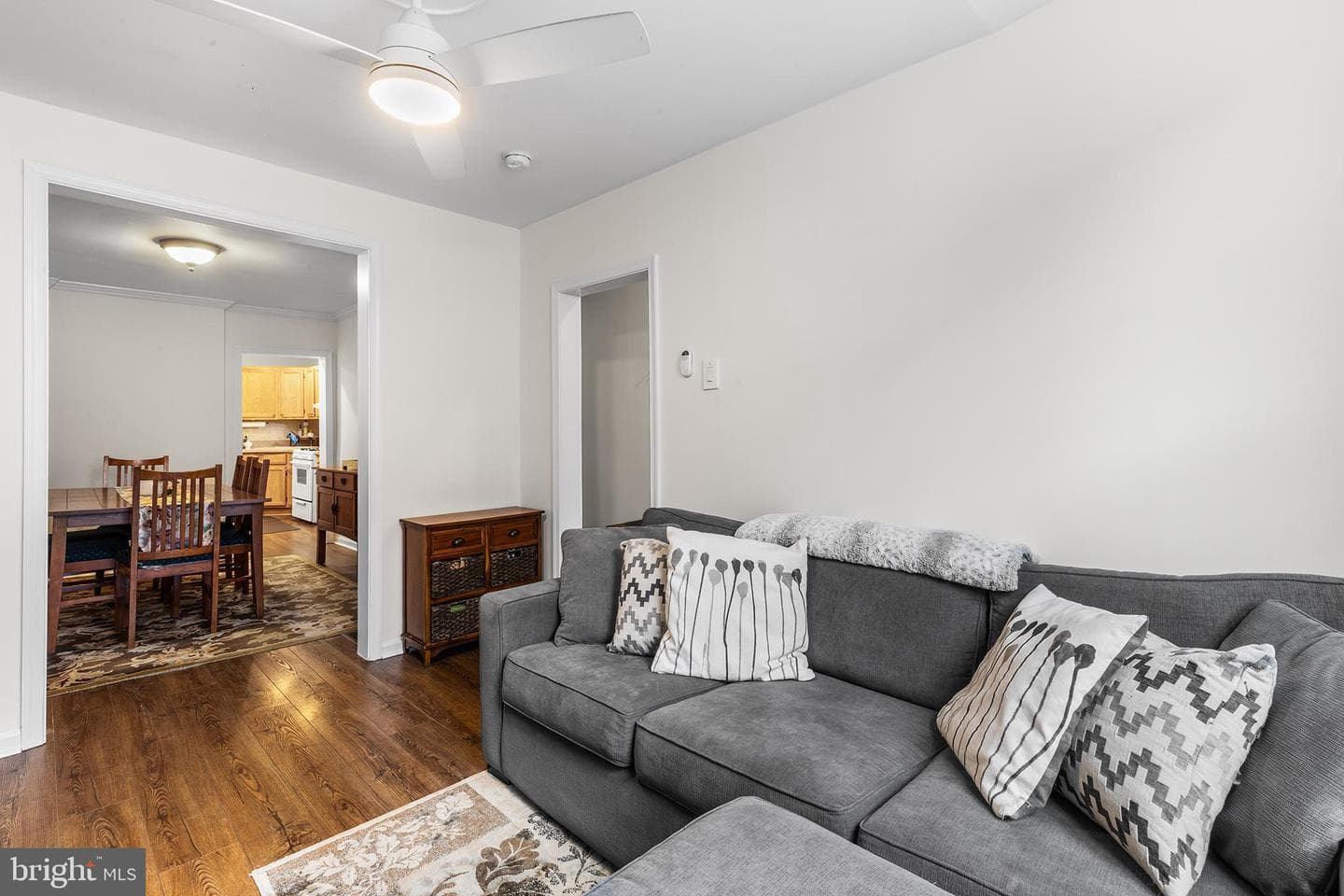 2420 Kimball Street photo 6