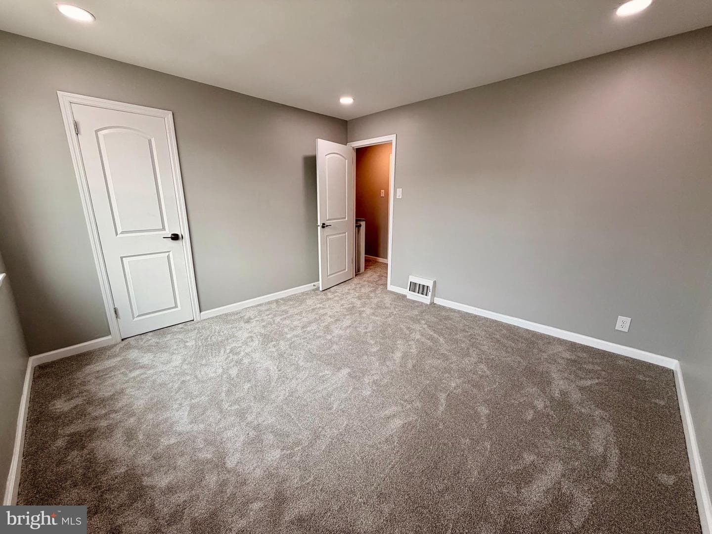 3941 K Street photo 12