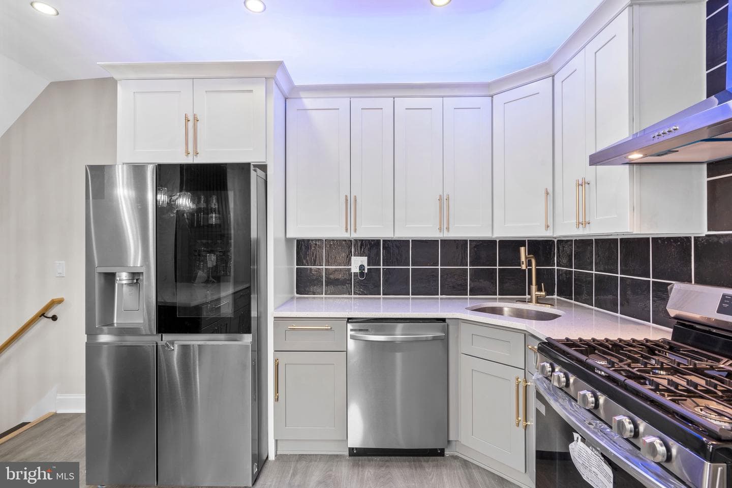 1515 N Edgewood Street photo 14