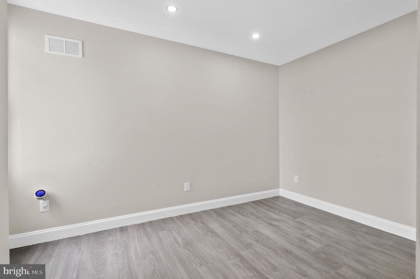 1515 N Edgewood Street photo 29