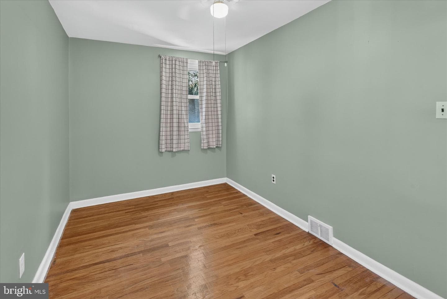 205 Napfle Avenue photo 22