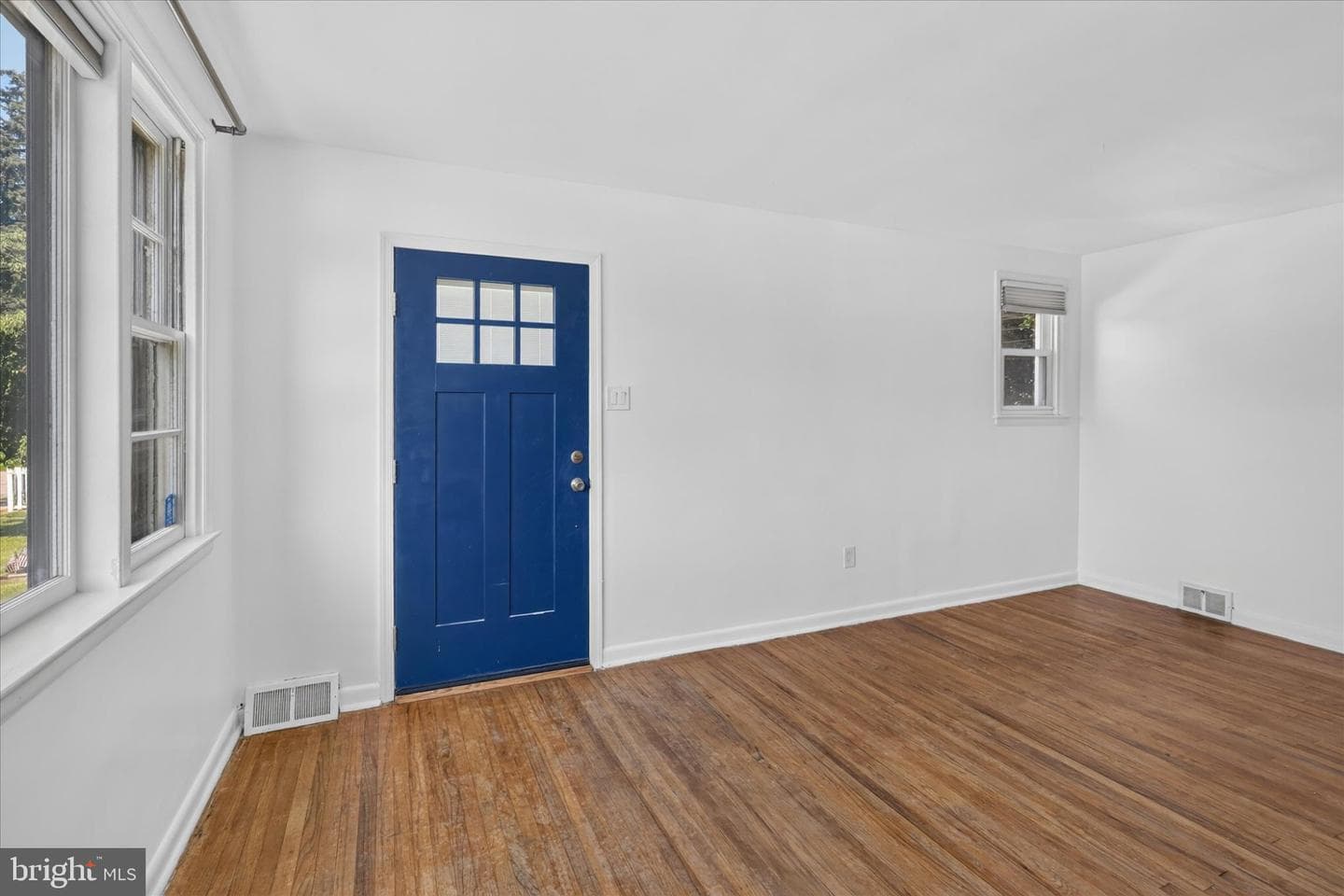 205 Napfle Avenue photo 3
