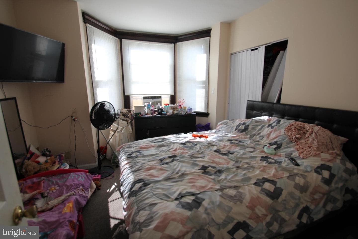 117 N Robinson Street photo 10