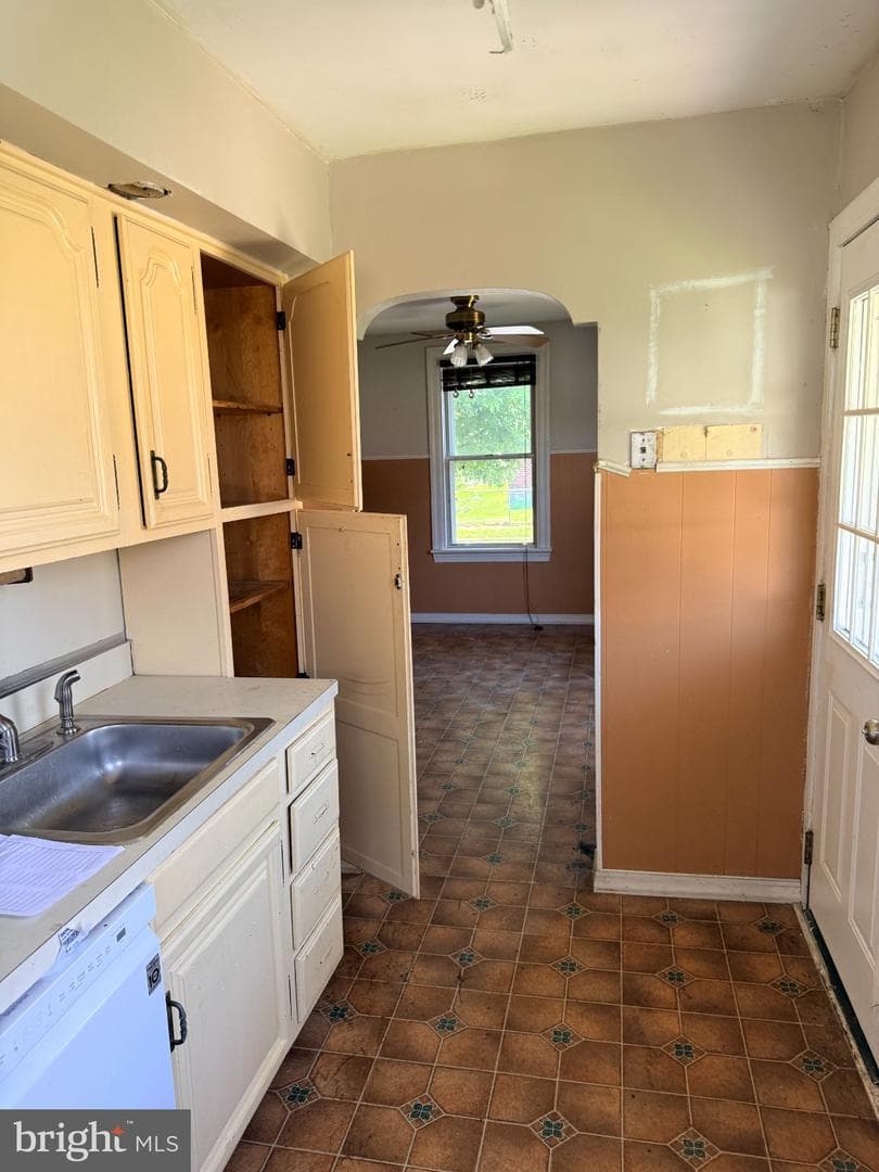 7600 Rising Sun Avenue photo 16