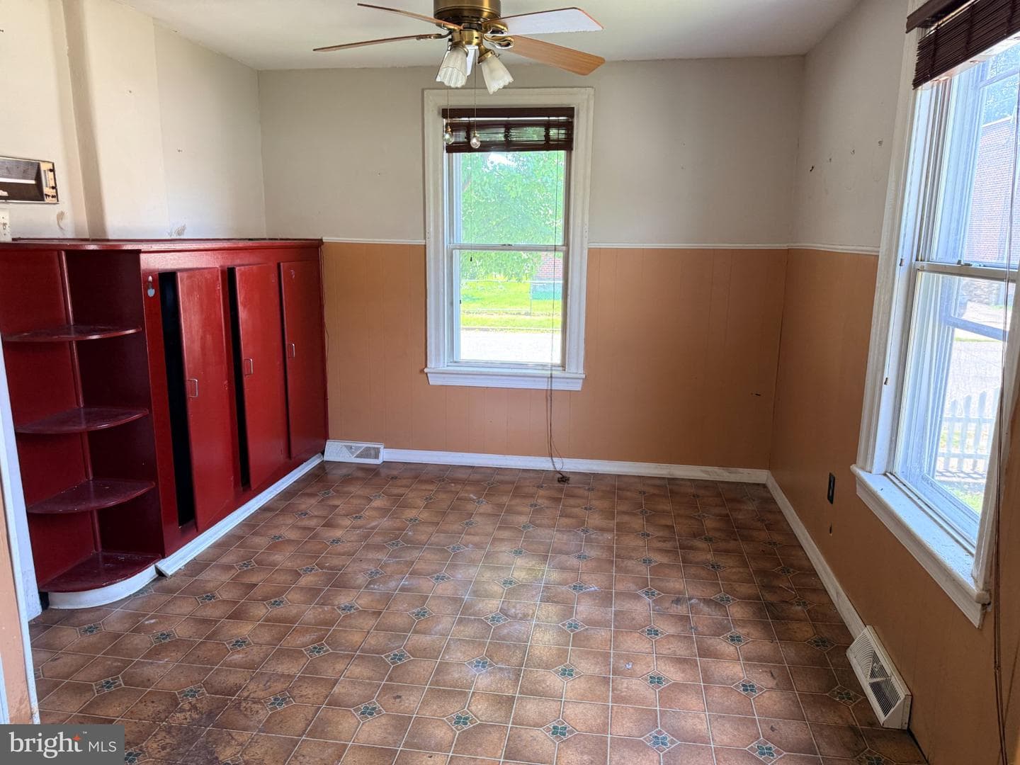 7600 Rising Sun Avenue photo 19