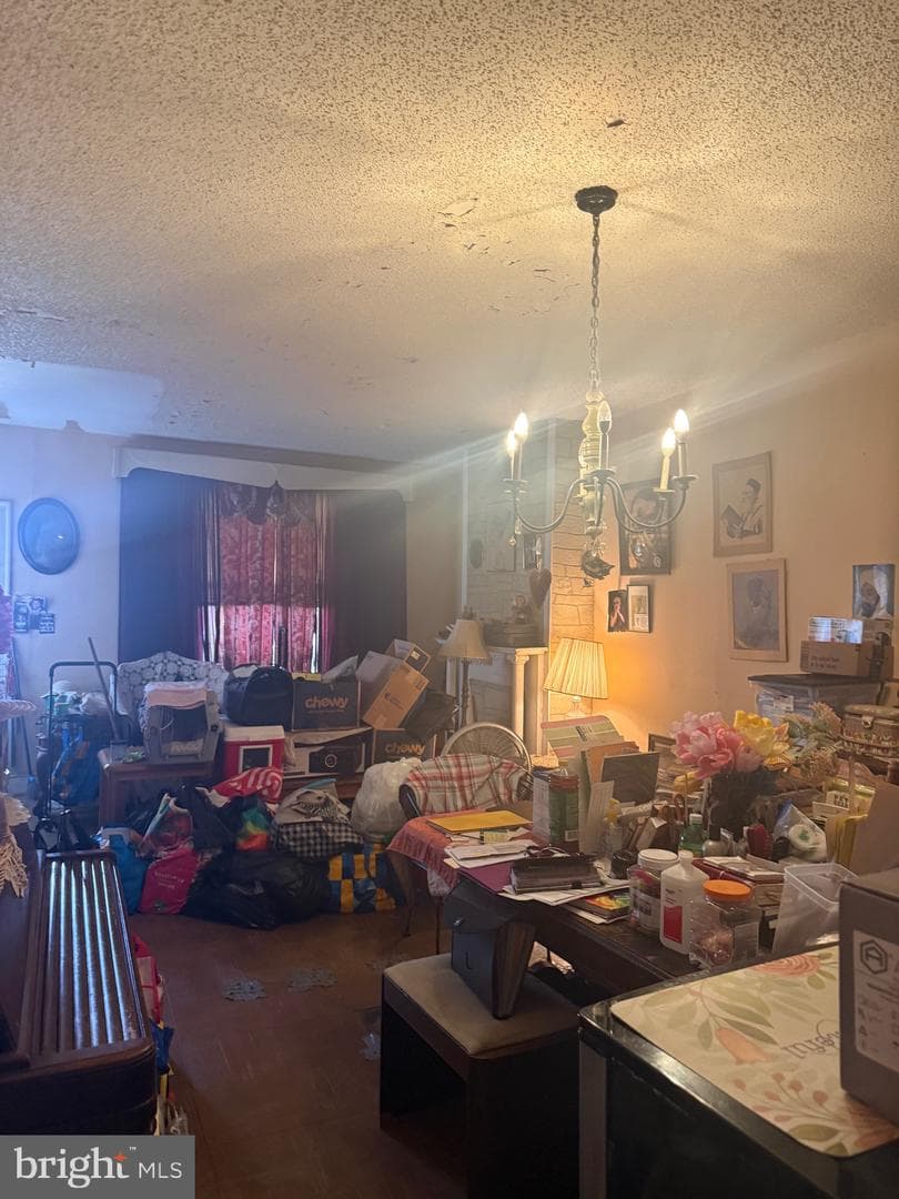 2104 Church Lane photo 19