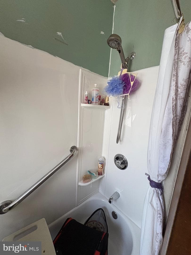 2104 Church Lane photo 7