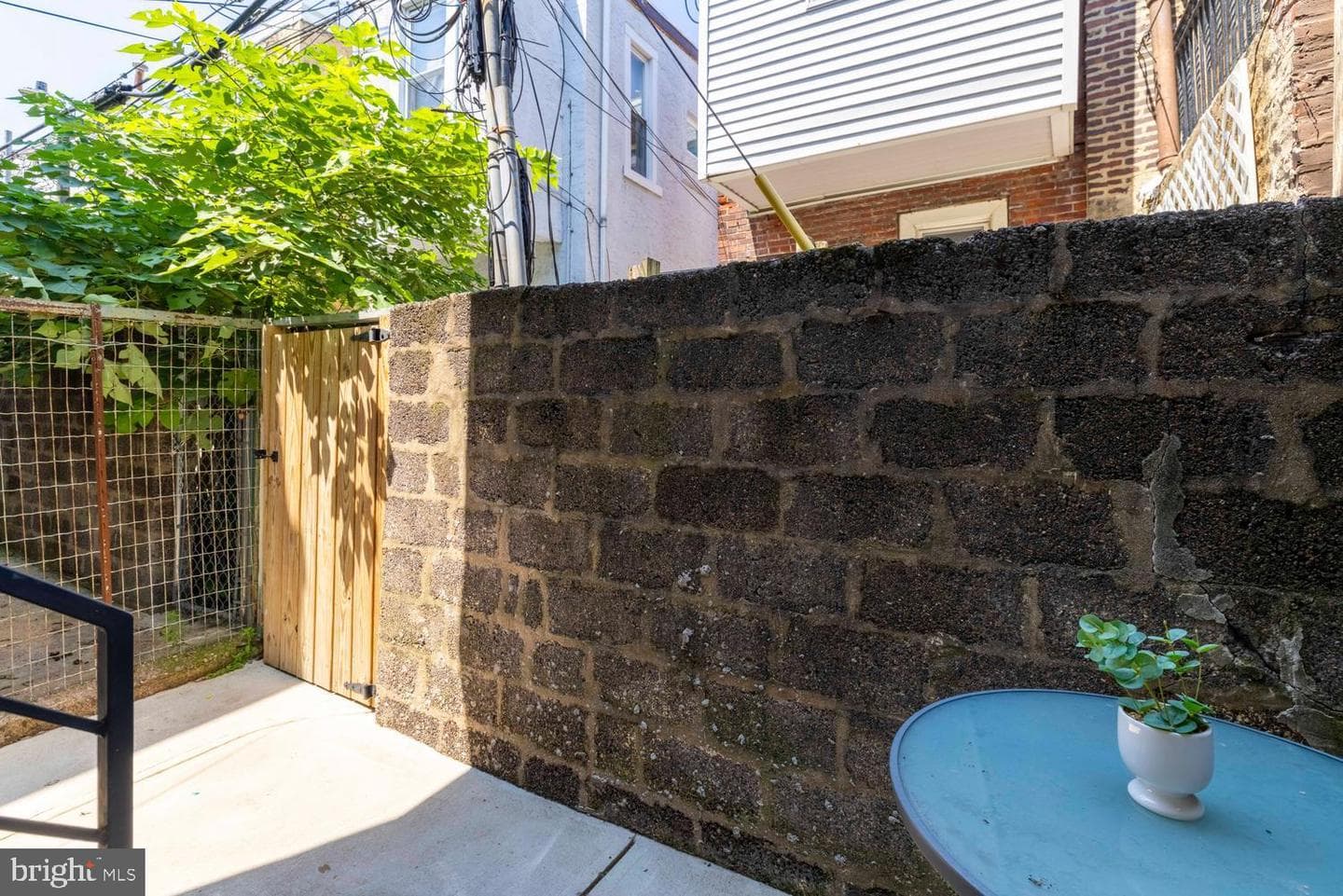 2502 S Philip Street photo 27