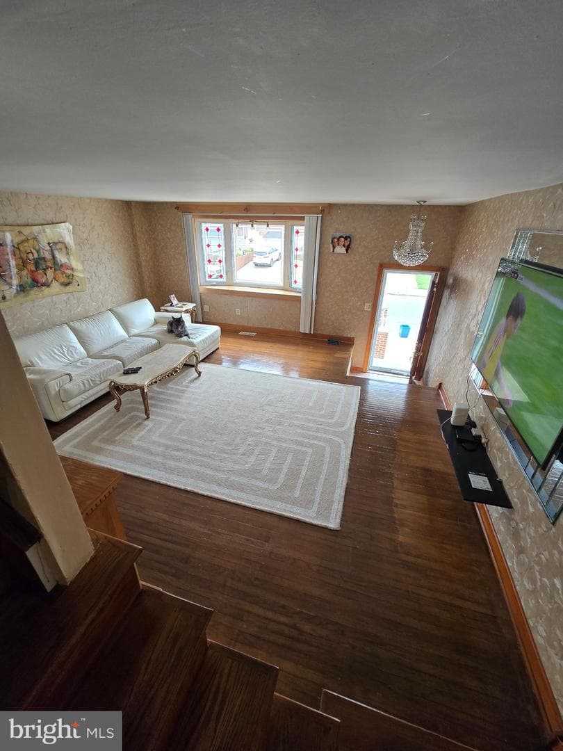 10213 Ambridge Place photo 17