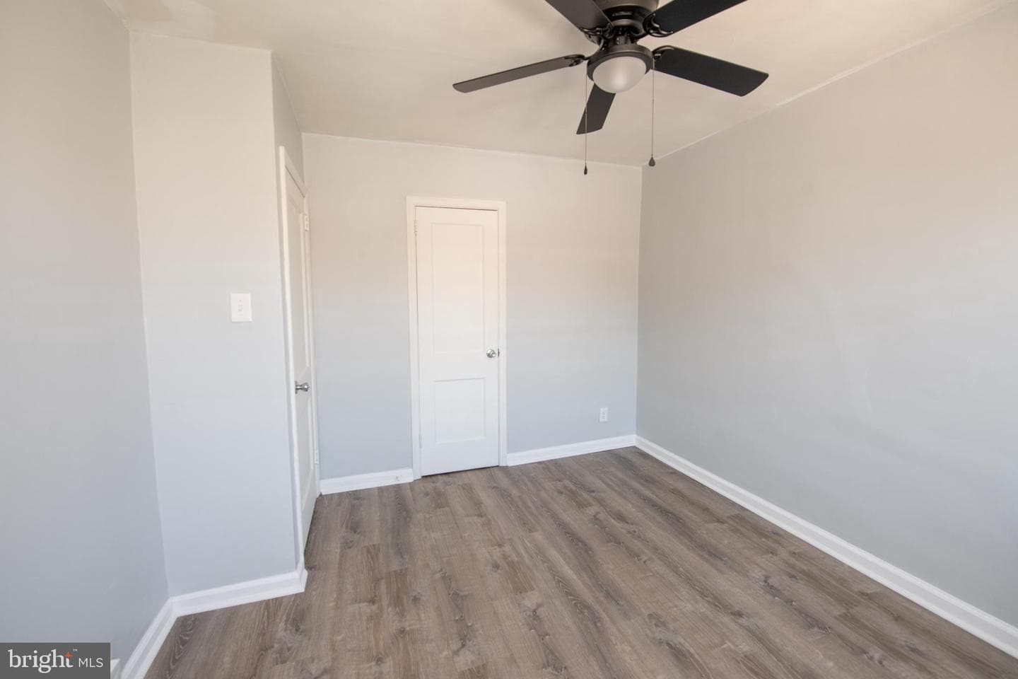 8138 Terry Street photo 26