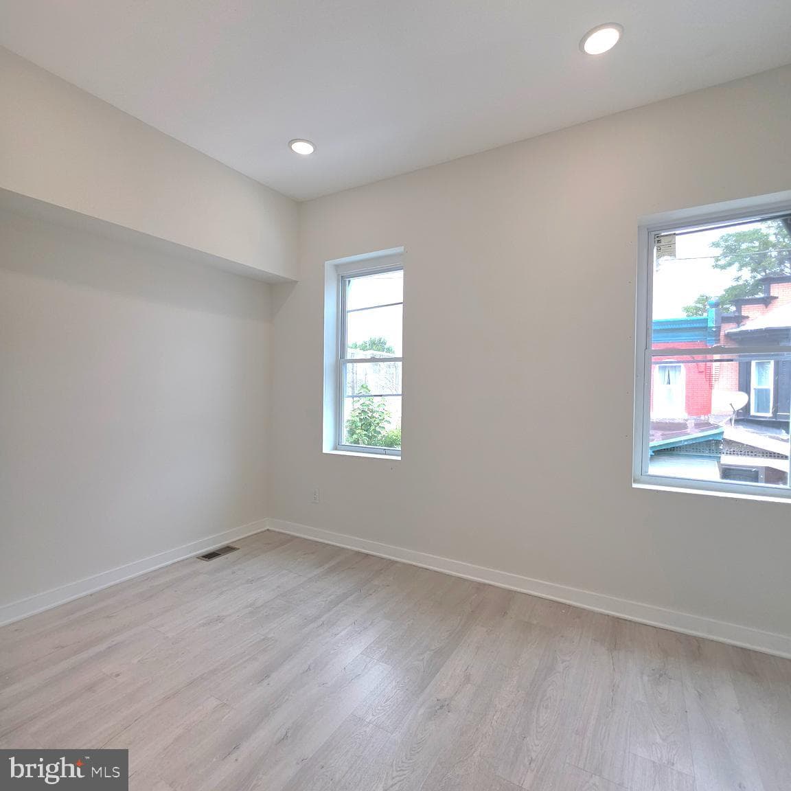 3226 Page Street photo 10