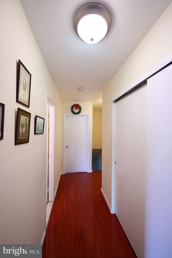 2156 Conwell Avenue photo 30