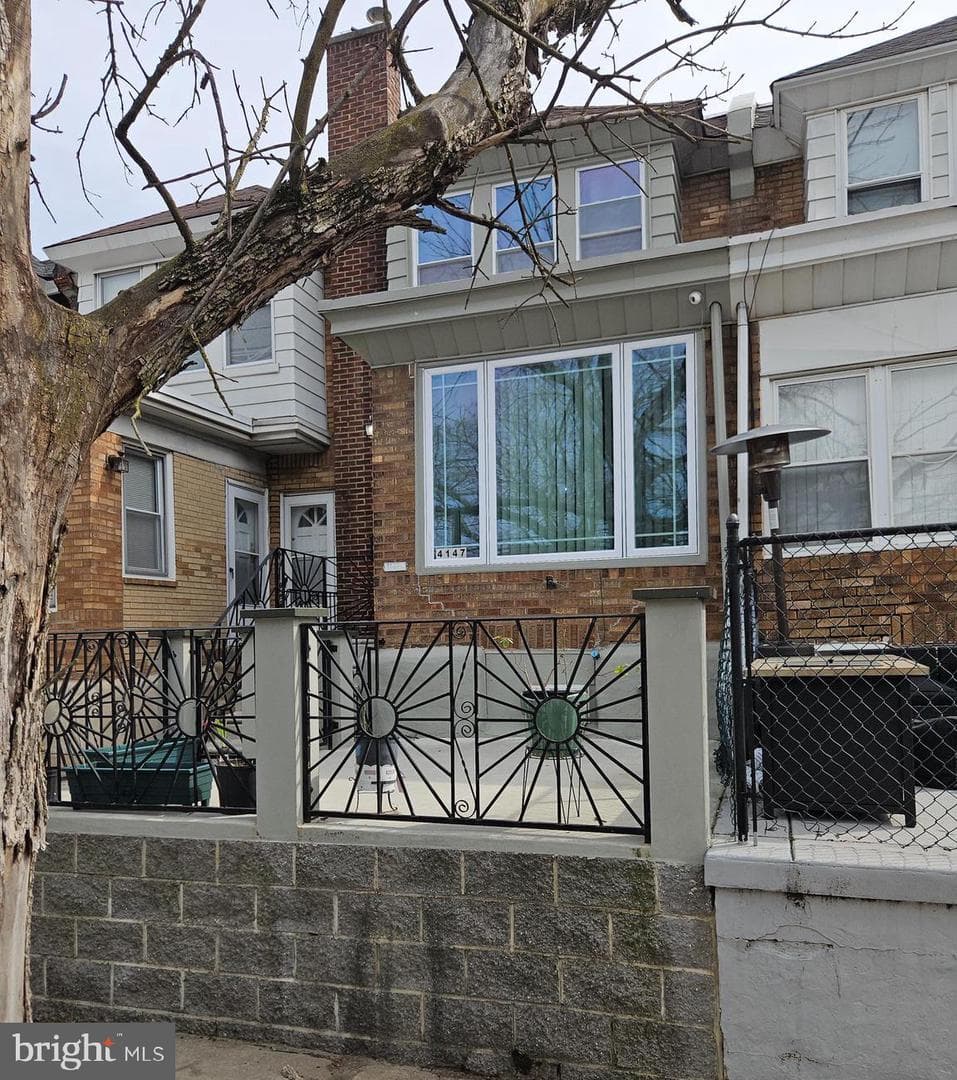 4147 O Street, Philadelphia