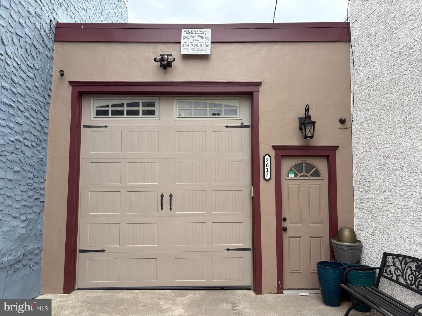 2617 Salmon Street photo 1