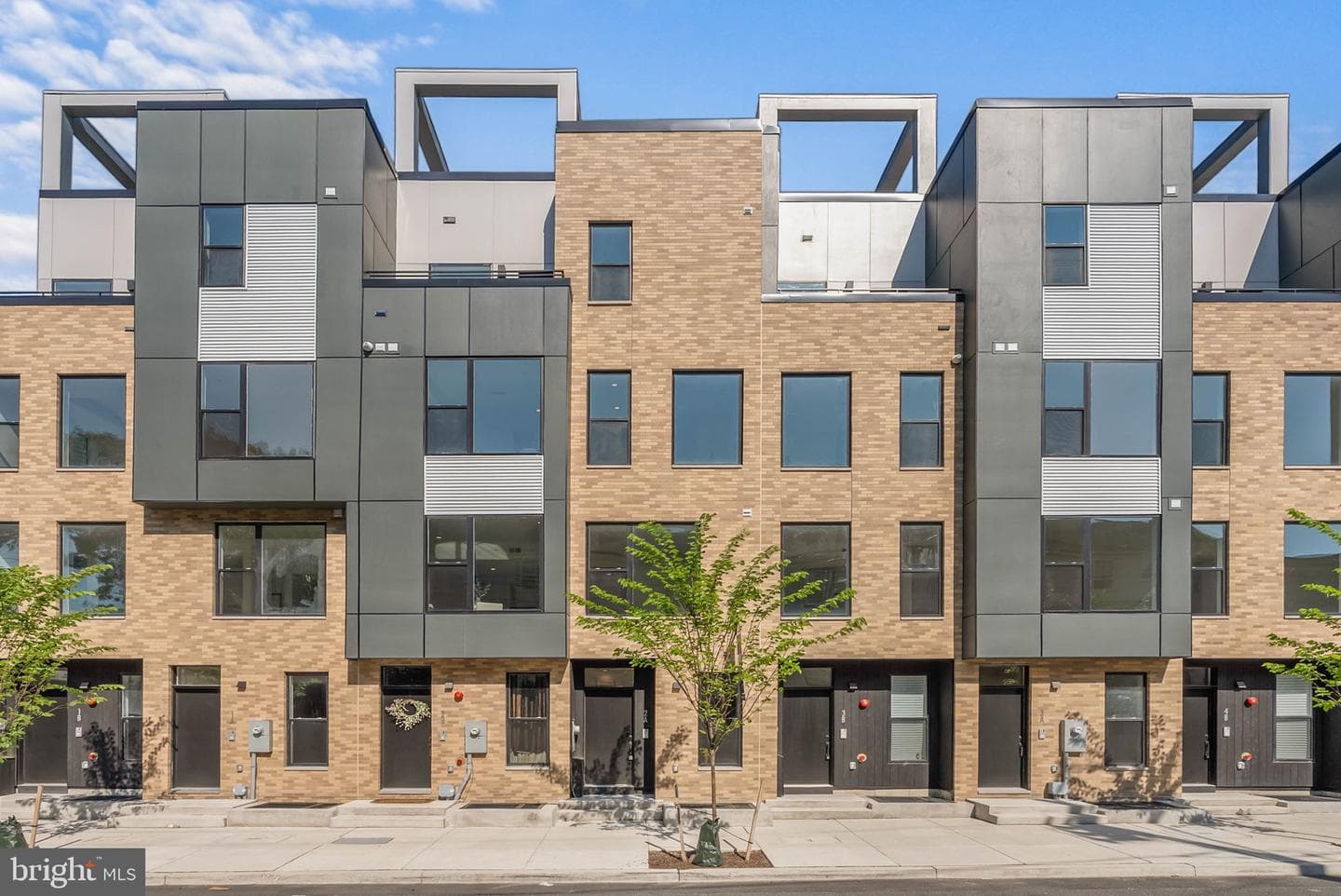 635 N 7th Street #c2b, Philadelphia