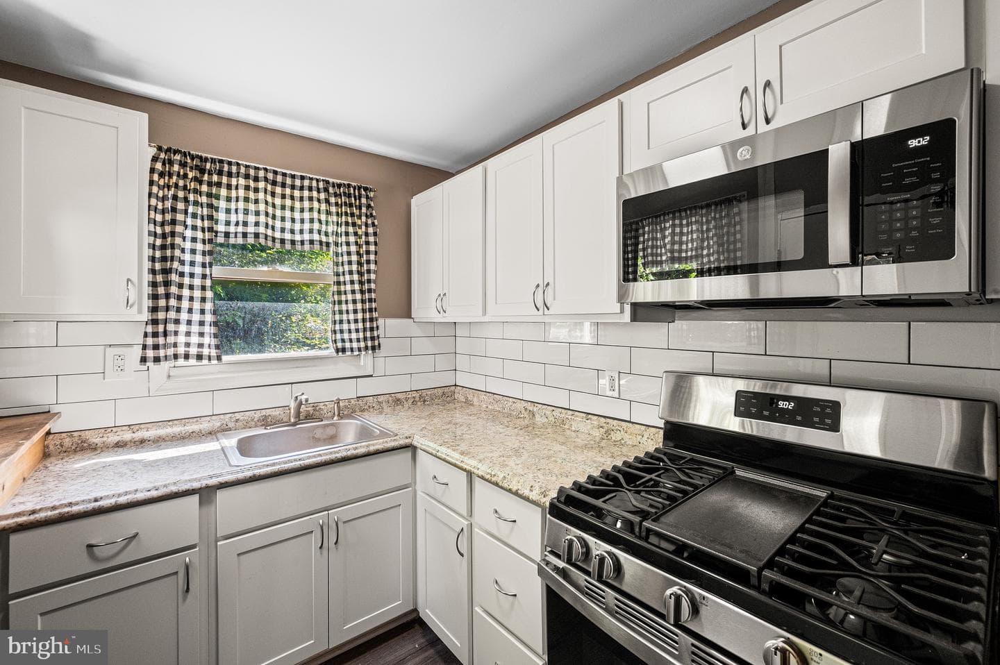 2519 S Hobson Street photo 10
