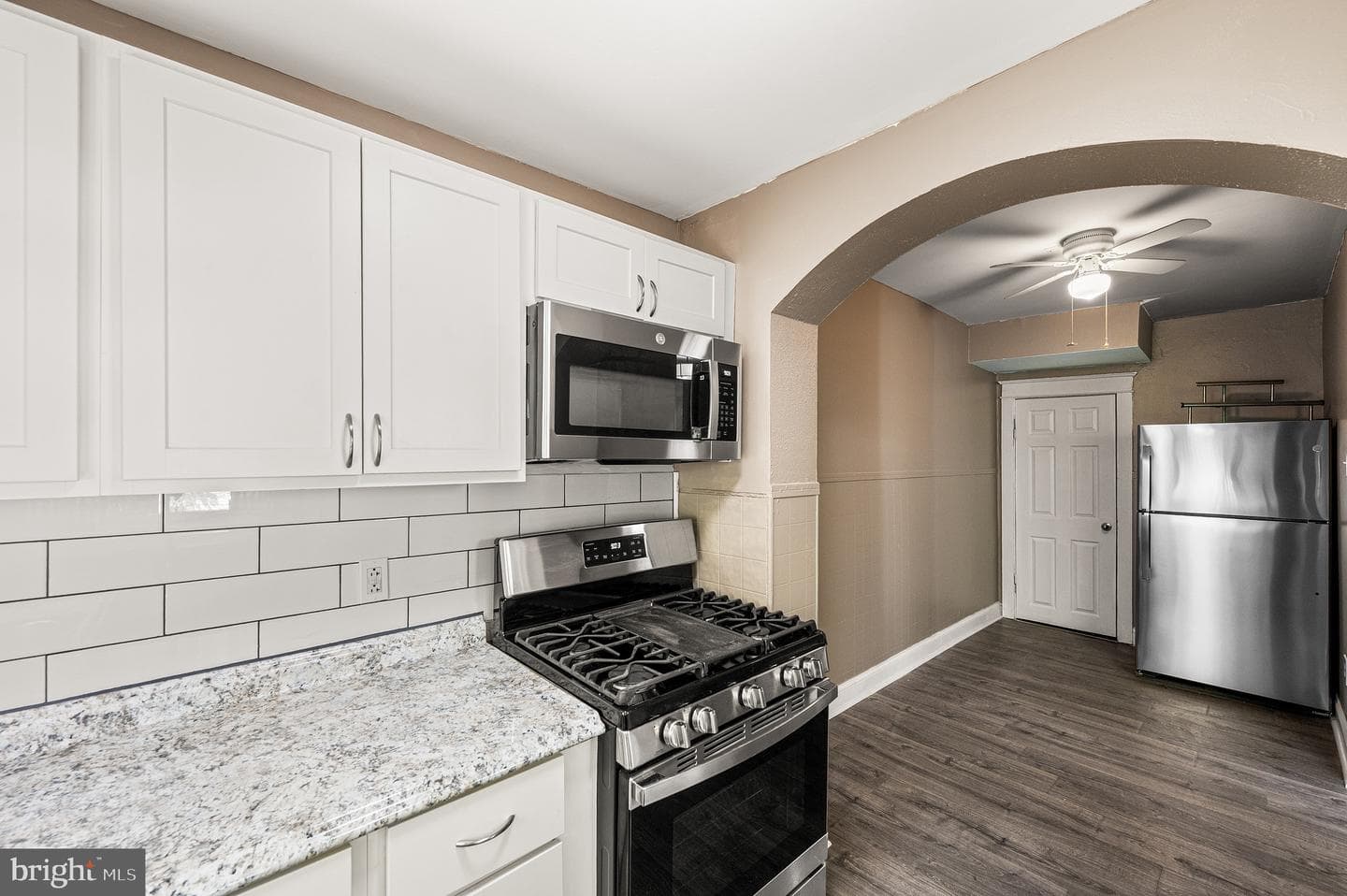 2519 S Hobson Street photo 11