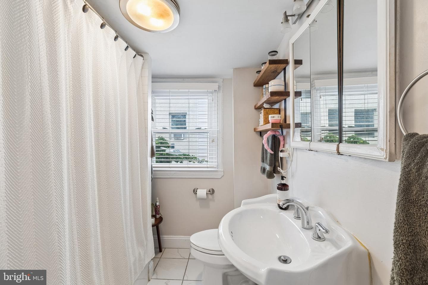 1807 Webster Street photo 21
