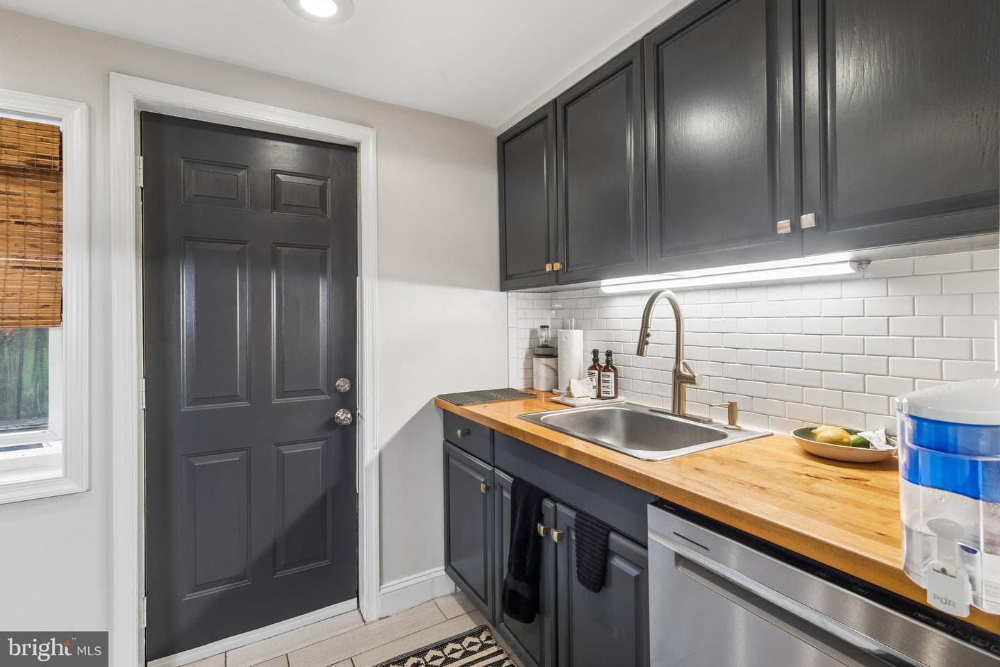 1807 Webster Street photo 8