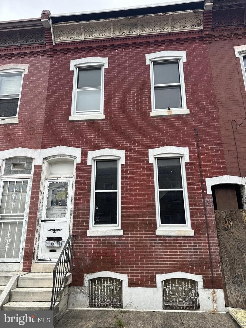 2044 E Wishart Street photo 3