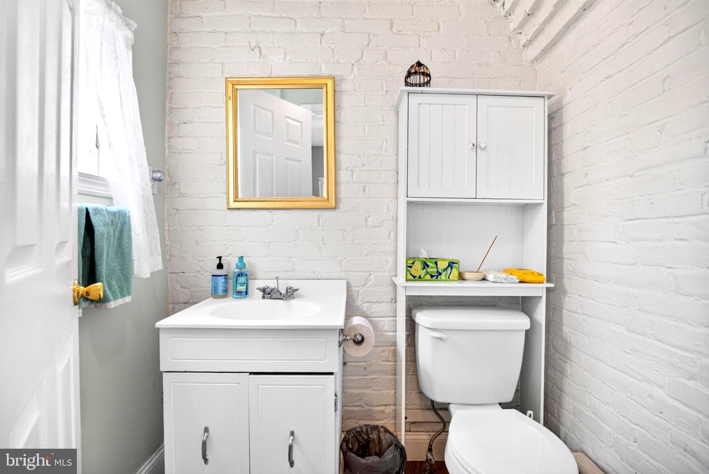 497 Lemonte Street photo 9