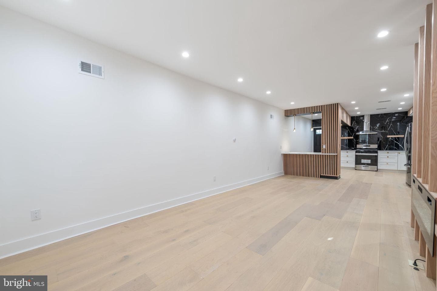 517 Diamond Street photo 26