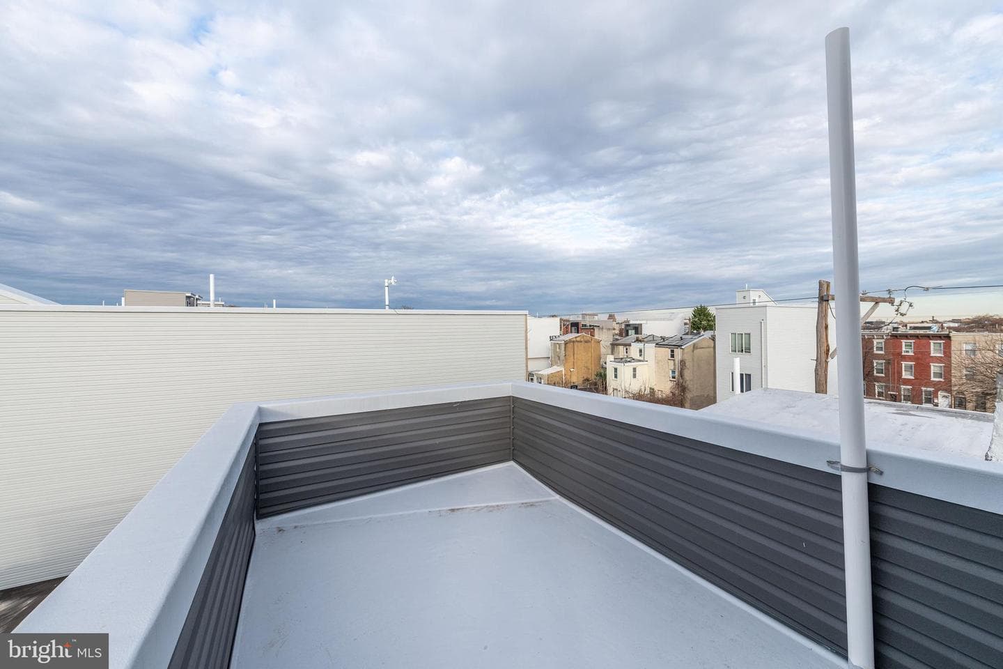 517 Diamond Street photo 3