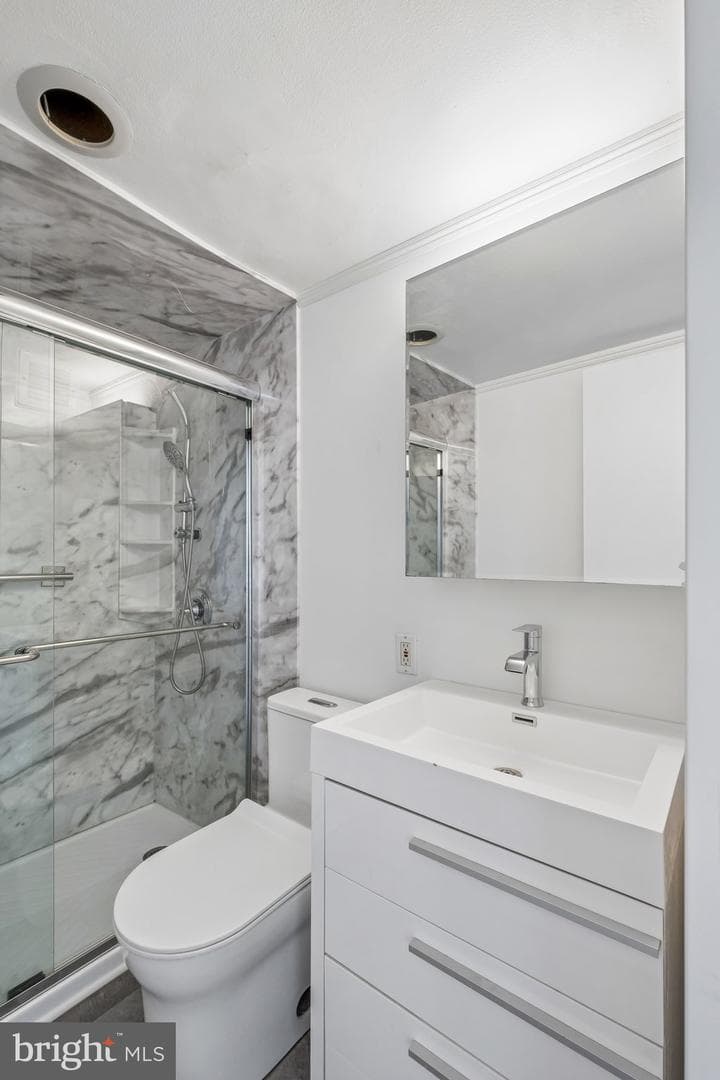 210 Locust Street #18hw photo 11