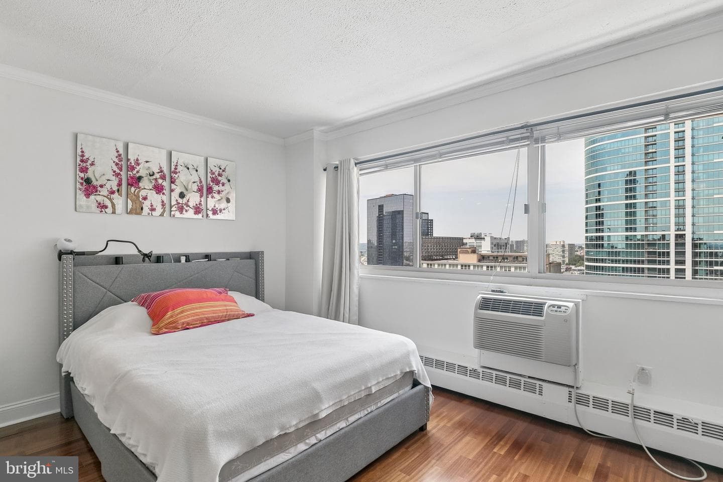2101 Chestnut Street #1726 photo 4