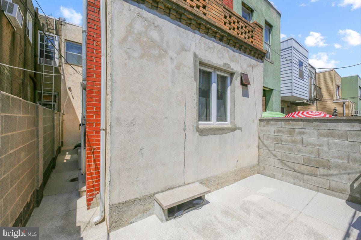 1118 Wolf Street photo 27