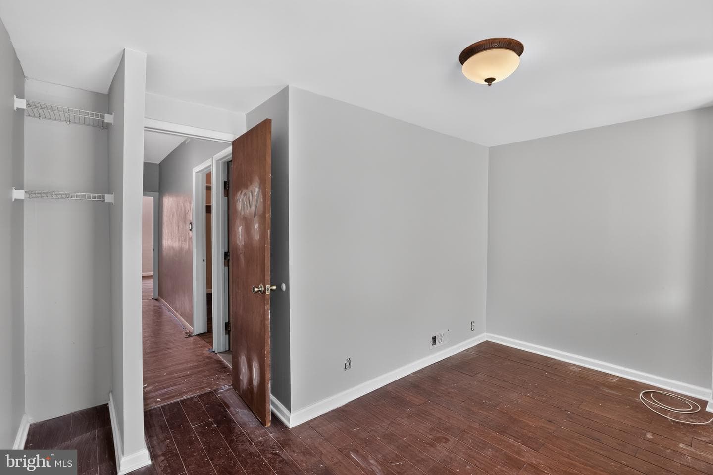 1014 Tree Street photo 18