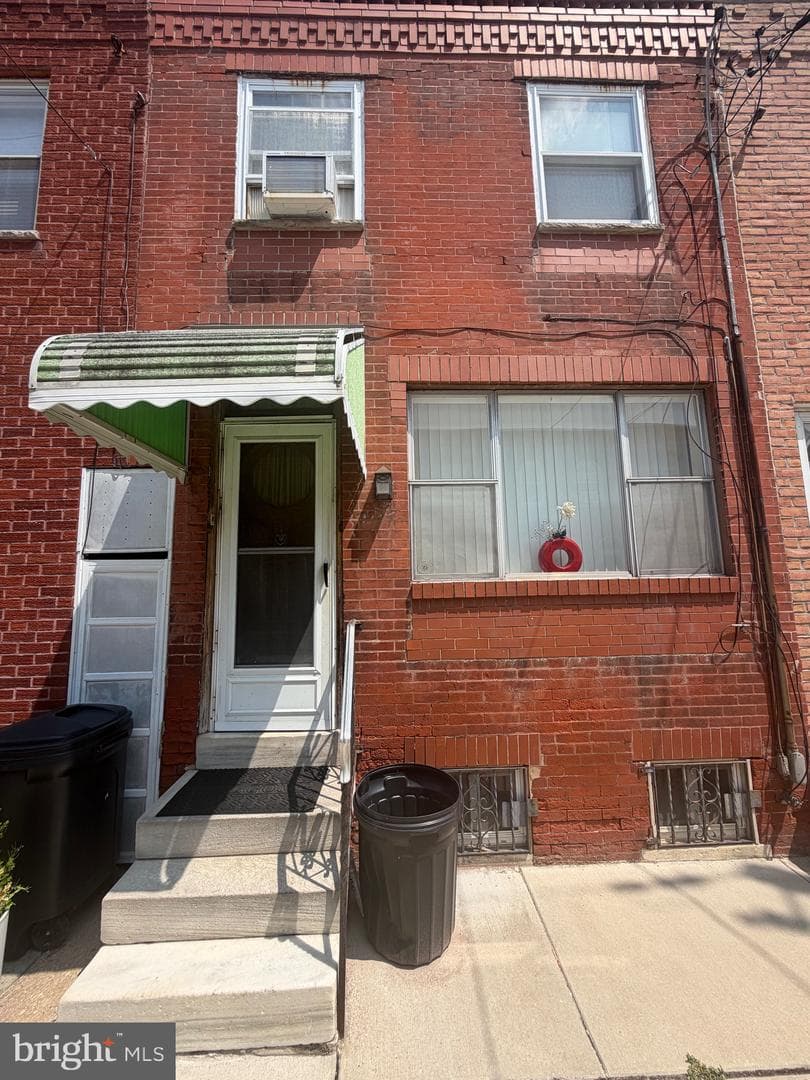 923 Hoffman Street, Philadelphia