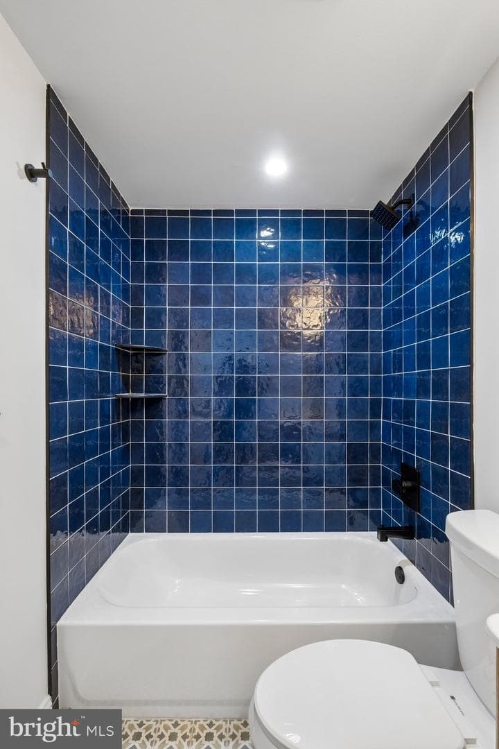 1231 S Markoe Street photo 32